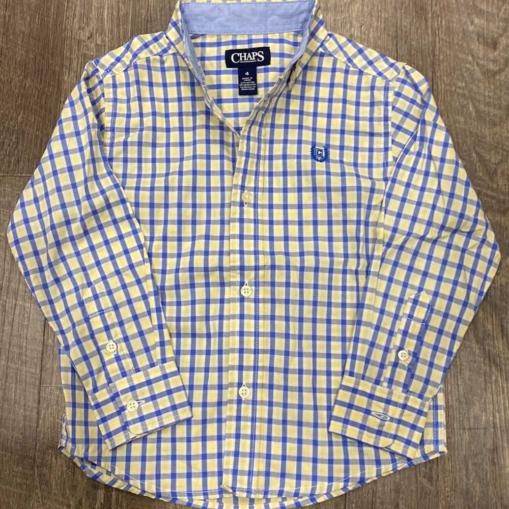 Excellent condition chaps button-down boys plaid shirt size 4